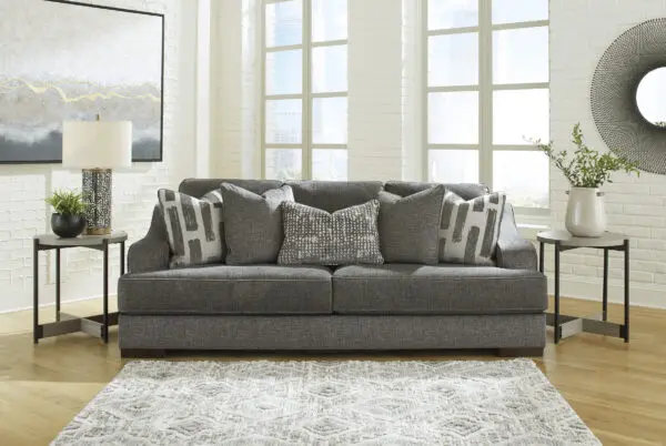 Lessinger Sofa