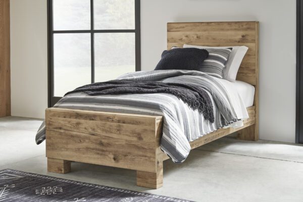 Hyanna Twin Bed