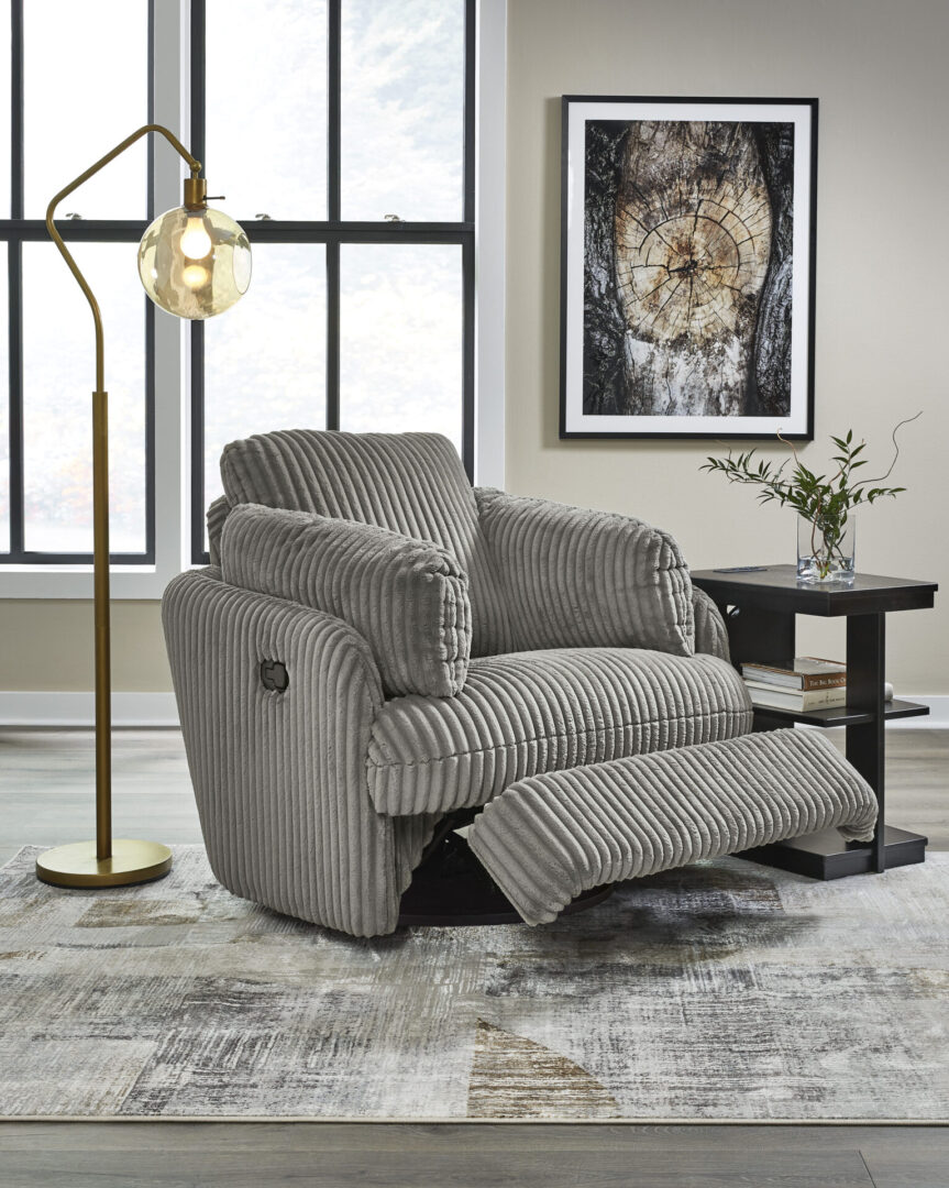 Tie-Breaker Swivel Glider Recliner - Image 2