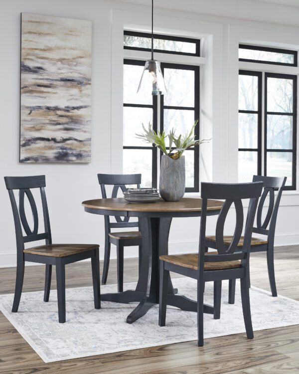 Landocken Round Dining Room Table & 4 Chairs