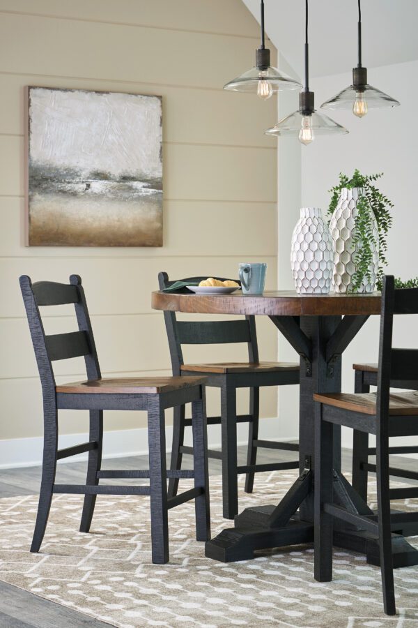 Valebeck Round Counter Table and 4 Barstools - Image 2