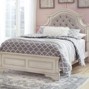 Realyn Full Upholstered Panel Bed