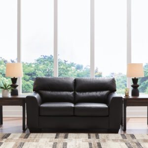 Glennbre Loveseat